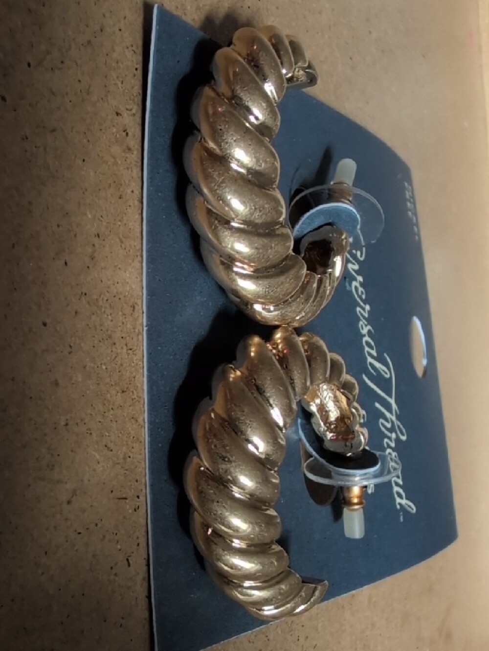 Universal Thread Gold Rope-Textured Hoop Earrings - Picture 3 of 4